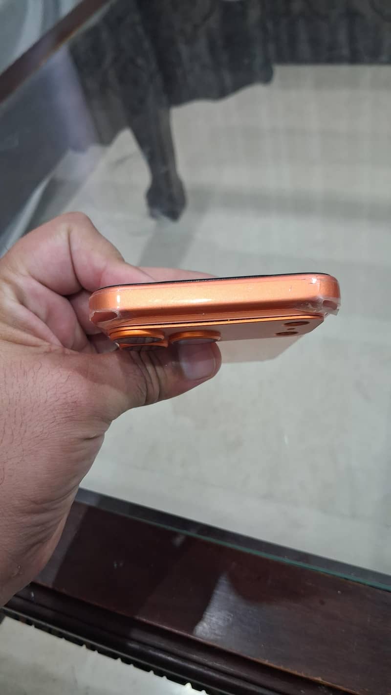 Apple iPhone 17 Pro Max 6