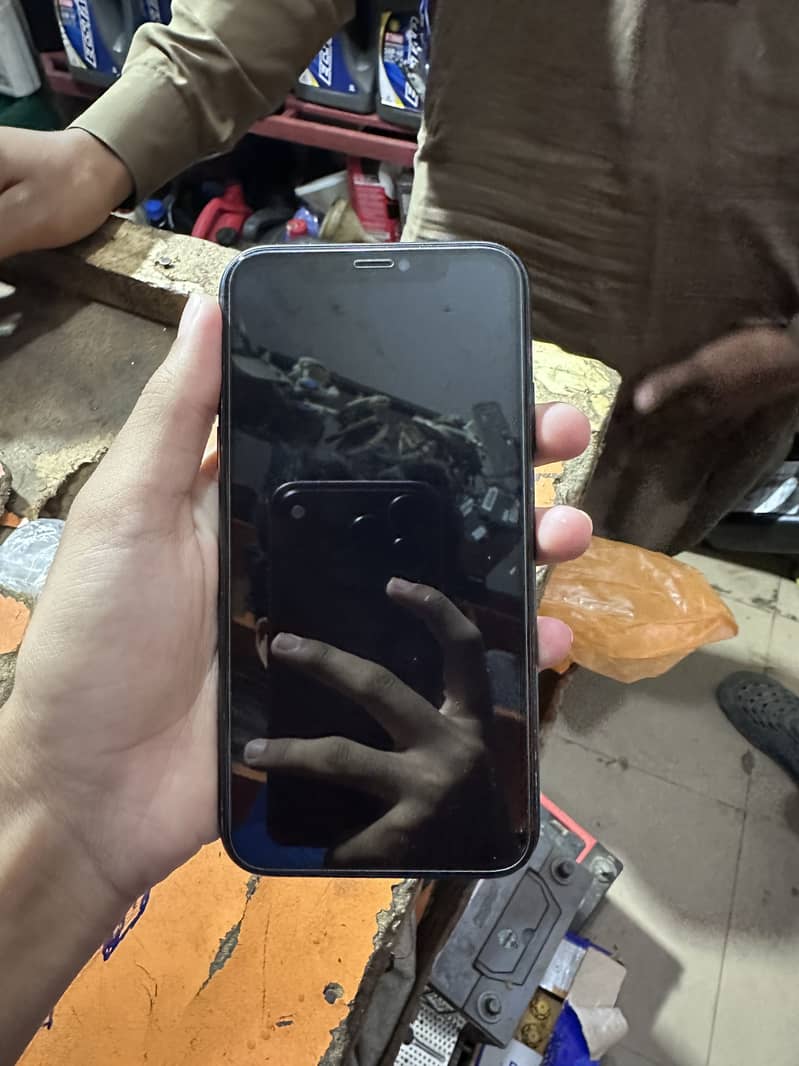 Apple iPhone 11 1