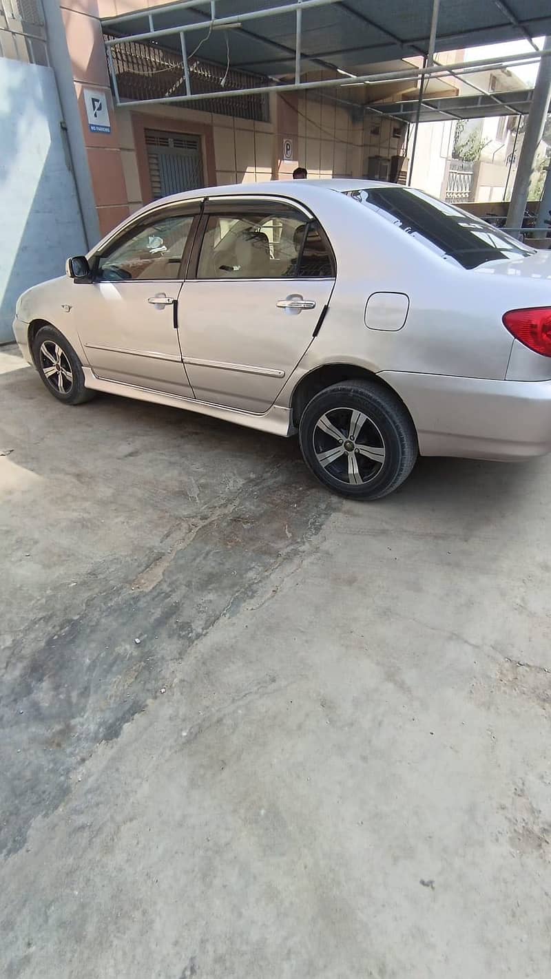 Toyota Corolla Saloon 2005 2