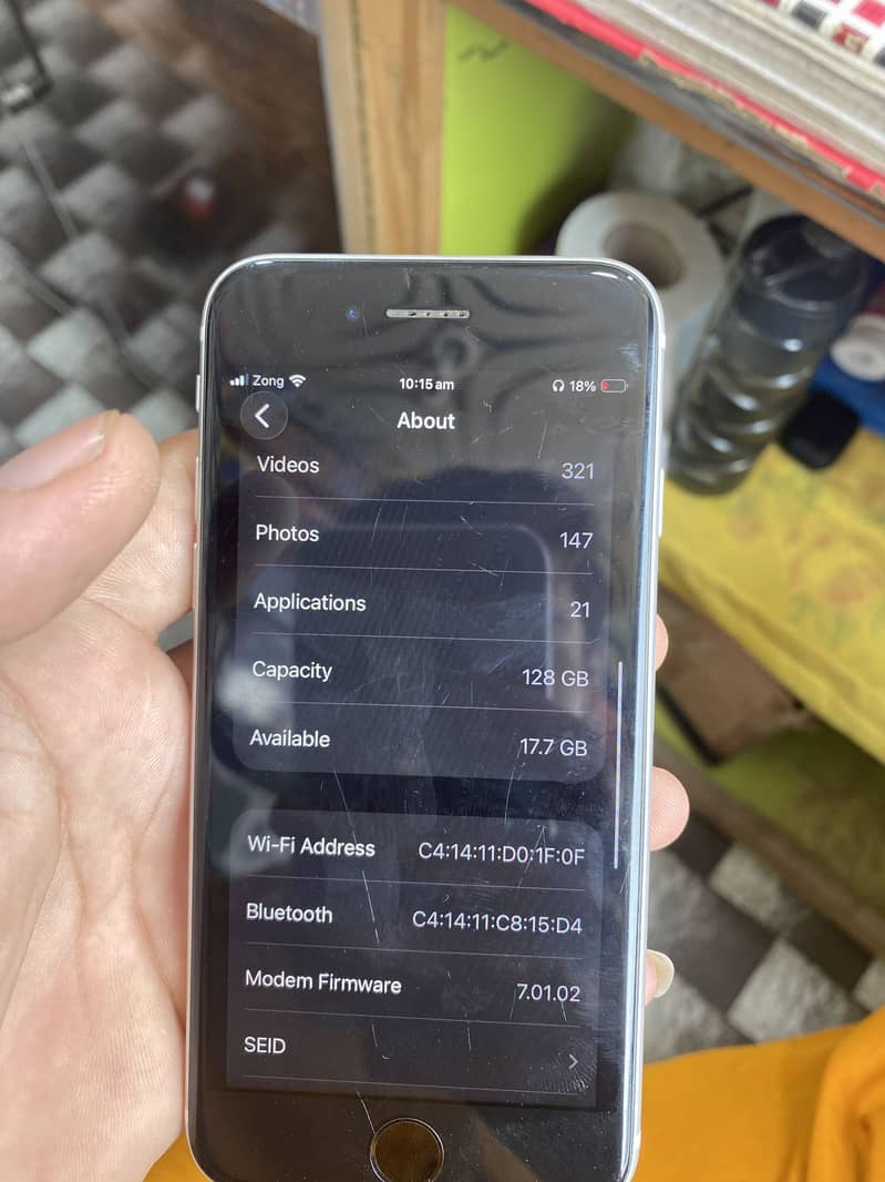 Apple iPhone SE 7