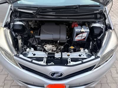 Toyota Vitz 2013