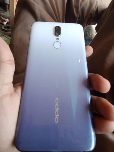 OPPO F11
