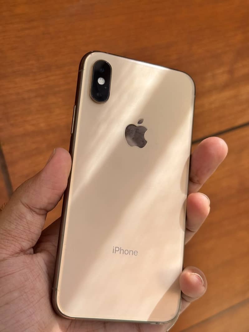 Apple iPhone XS 3