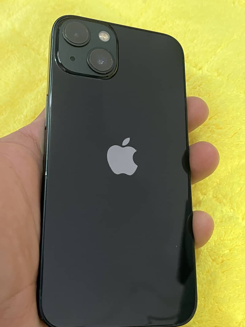 Apple iPhone 13 JV 0