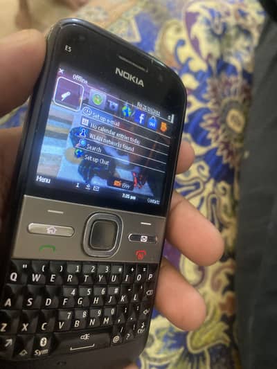 Nokia E5