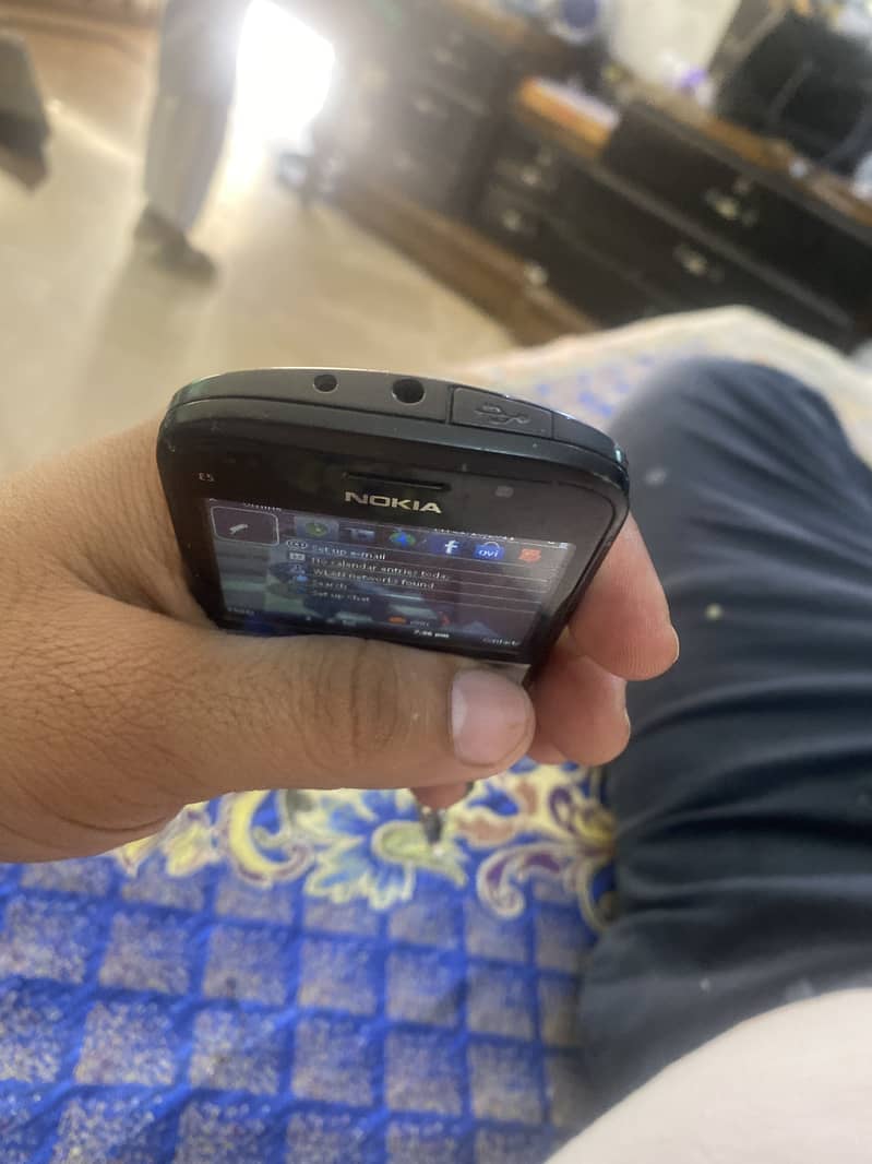 Nokia E5 2
