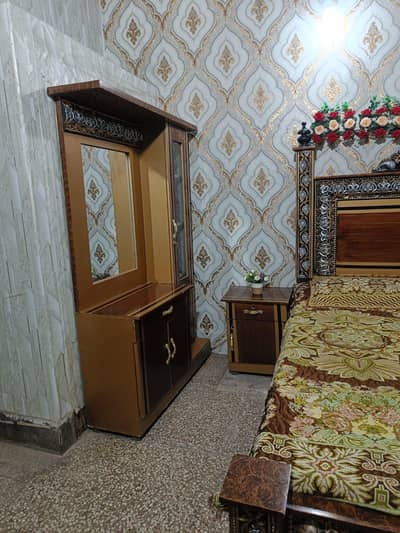 bed side tabal dressing