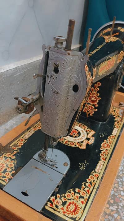 Super Asia Sewing Machine In Best Condition