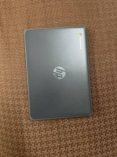 HP chrome book 11.6inch G8.4gb DDR4 RAM. 32gb ssd rom. Playstore