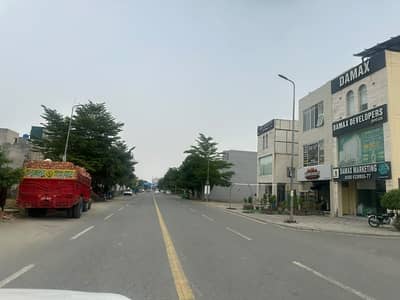 3 Marla Commercial Usman Block Alkabirtown 100 Ft Rod Prime Investment