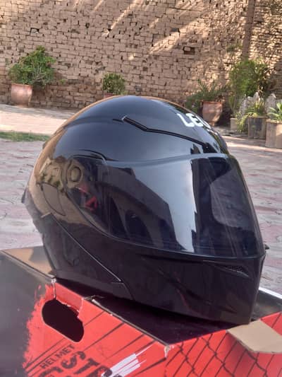 Leo LS2 helmet for sale location Peshawar delivery possible