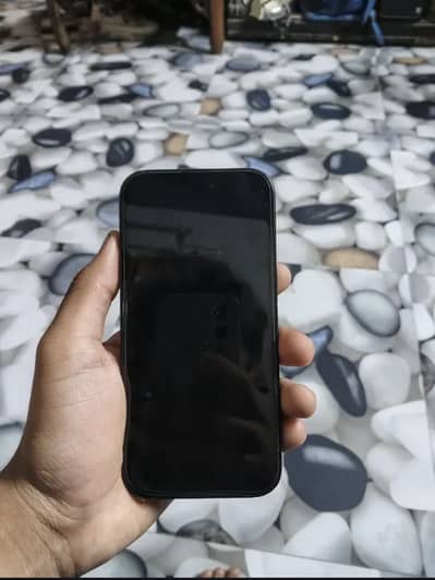 Apple iPhone 15