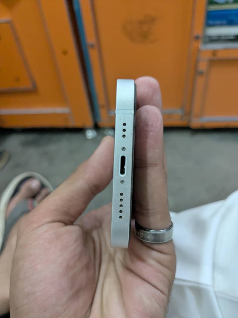 Apple iPhone 12 5