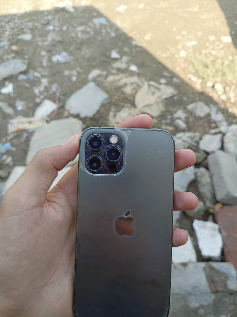 Apple iPhone 12 Pro 0