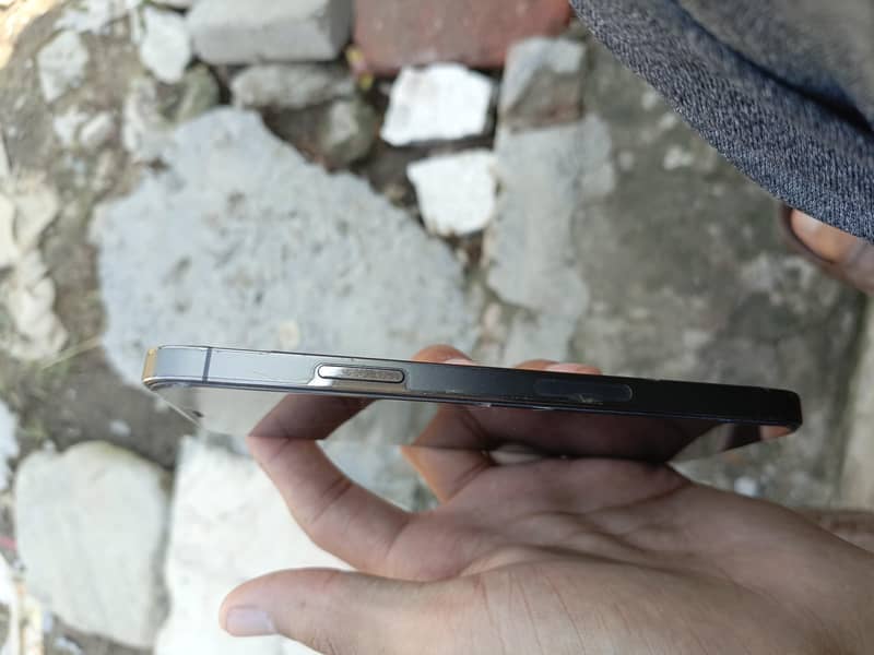 Apple iPhone 12 Pro 5