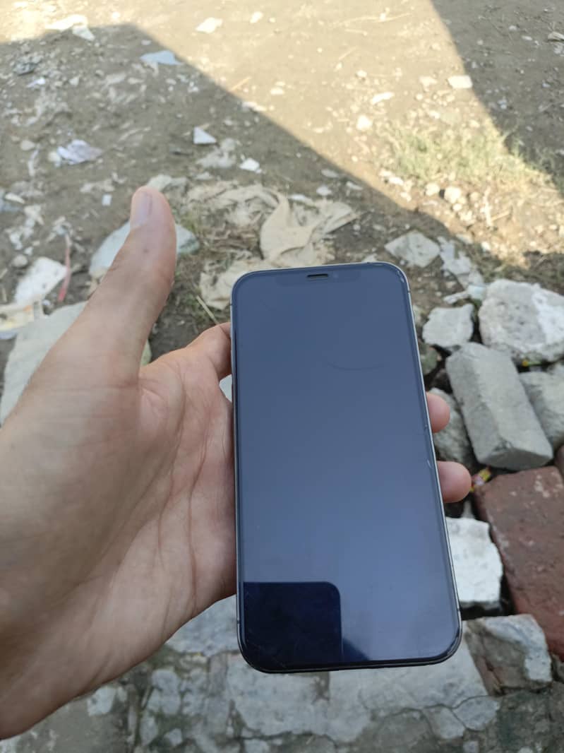 Apple iPhone 12 Pro 6
