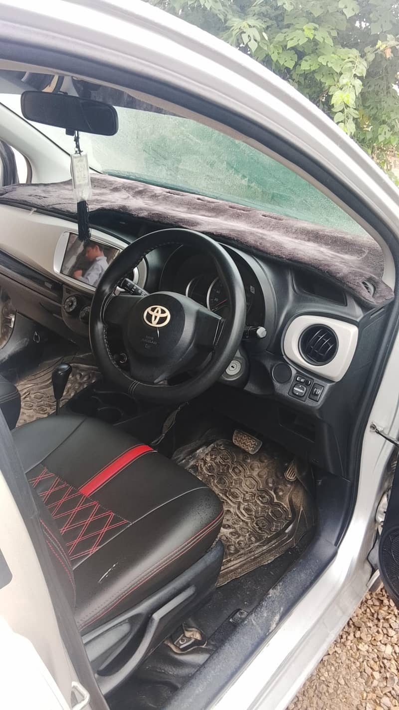 Toyota Vitz 2012 0