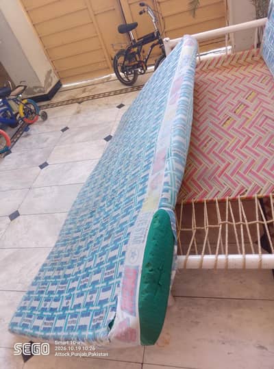 singal bed mattress for sale