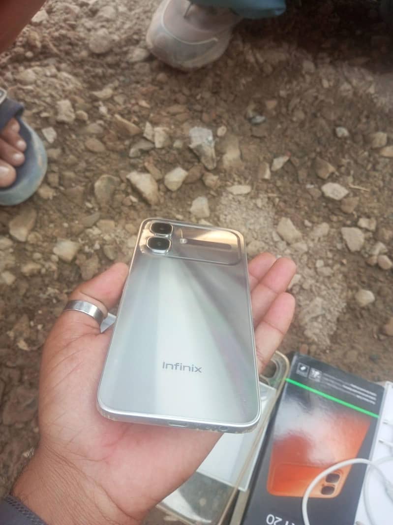 Infinix smart20 8