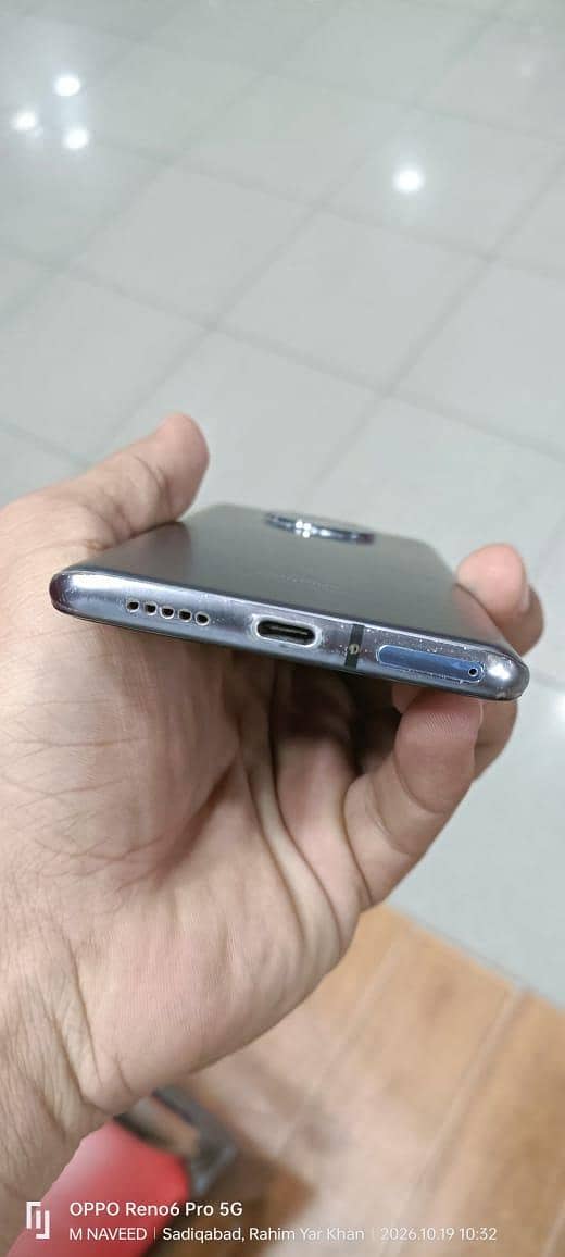 One Plus 7T 4