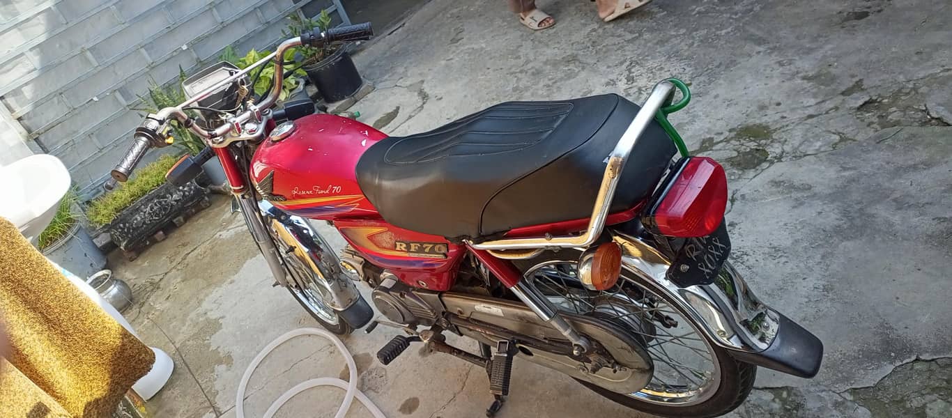 hero CD 70 2
