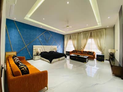 Avail Yourself A Great Good Location 1 Kanal House In DHA Phase 8 - Block T