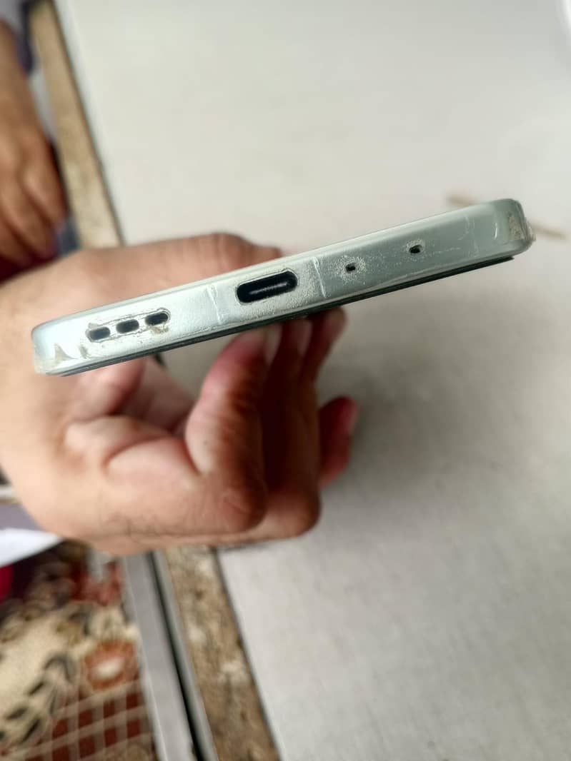 OPPO A5 Pro 4