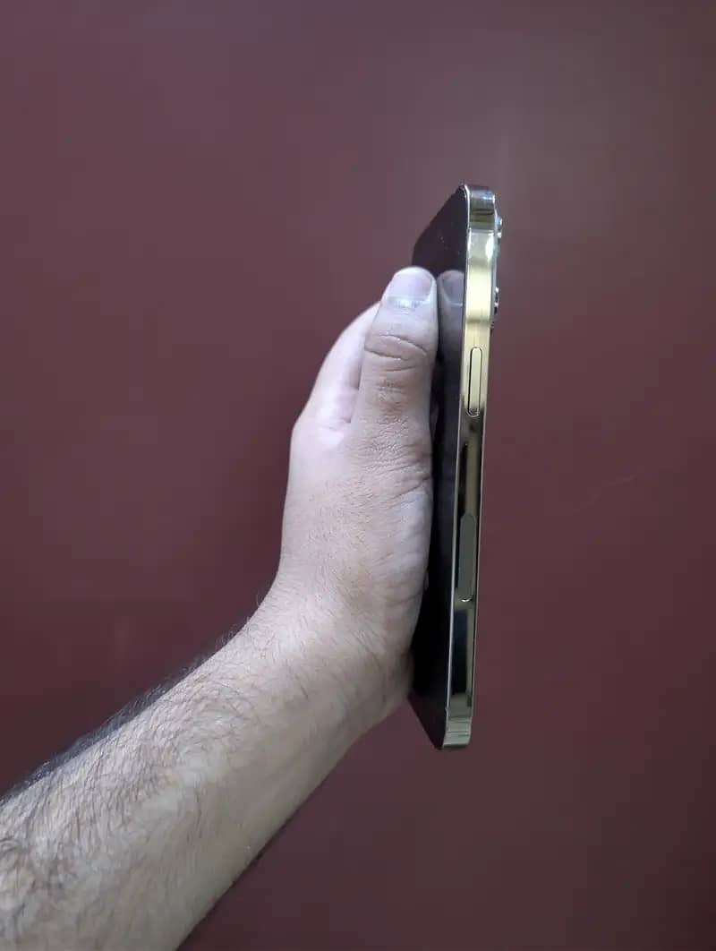 iPhone 14 Pro Max 1