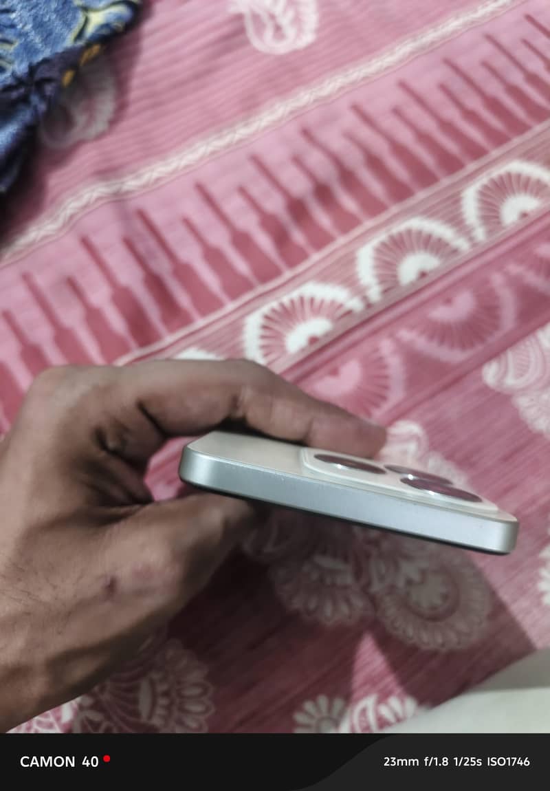 Realme C61 4