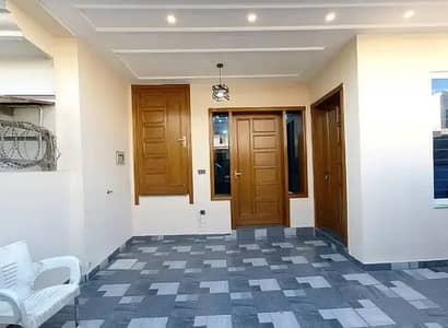 G 13 4.4 MARLA BEAUTIFULL HOUSE AVAILABLE FOR SALE
