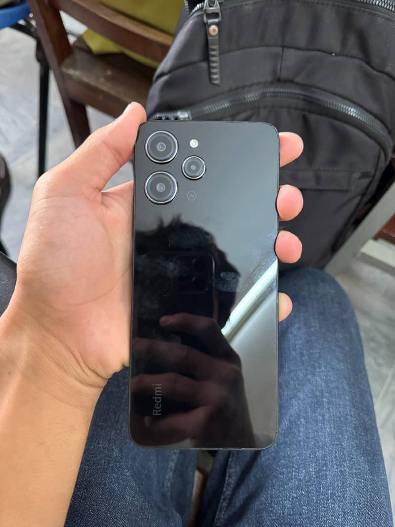 Xiaomi Redmi 12 1