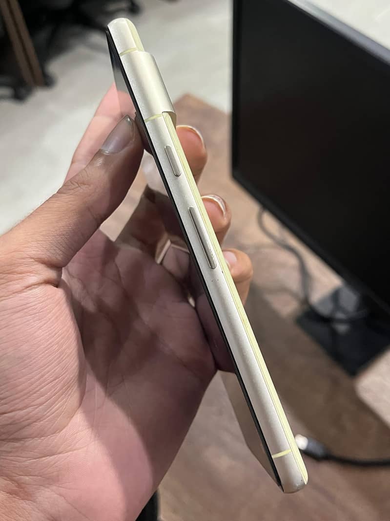 Google Pixel 7 - PTA 12