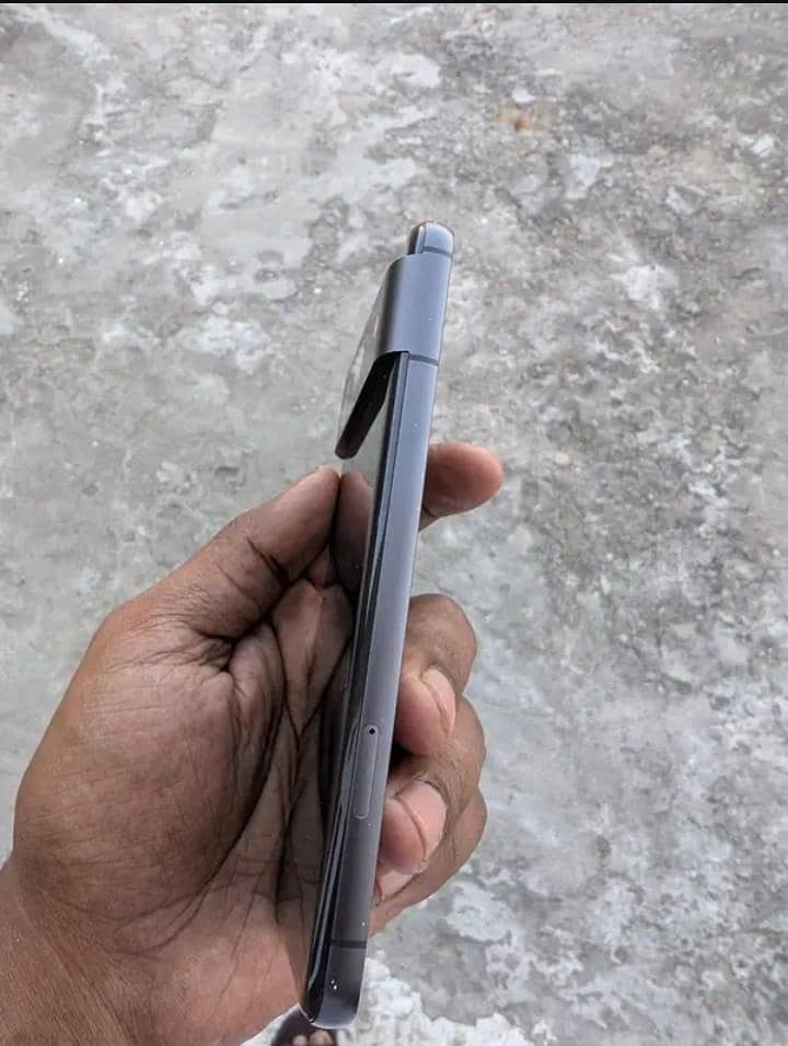 Google Pixel 8 1