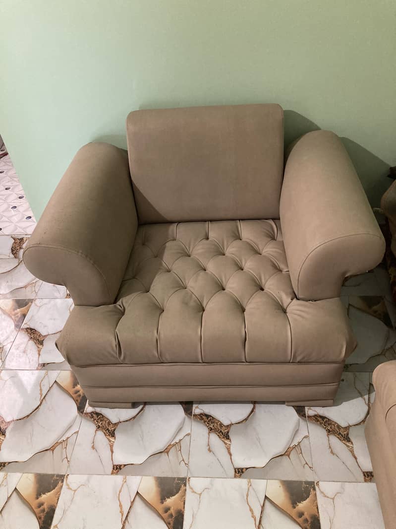 Three seater sofa 4