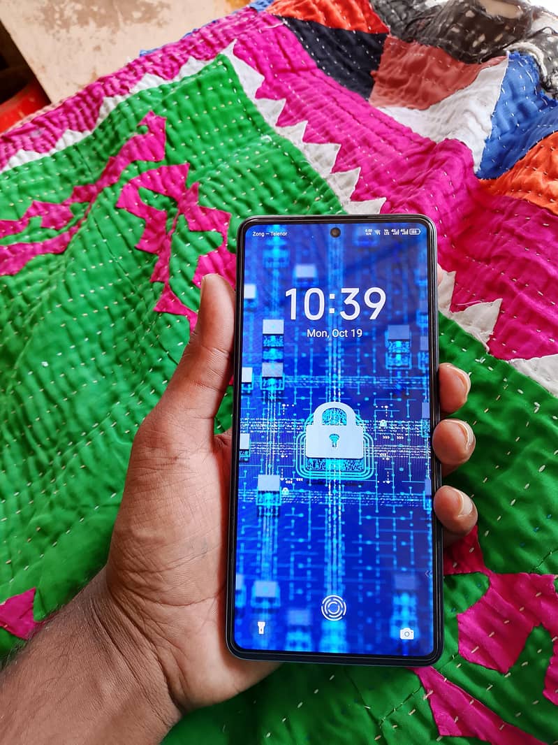 Tecno CAMON 20 1