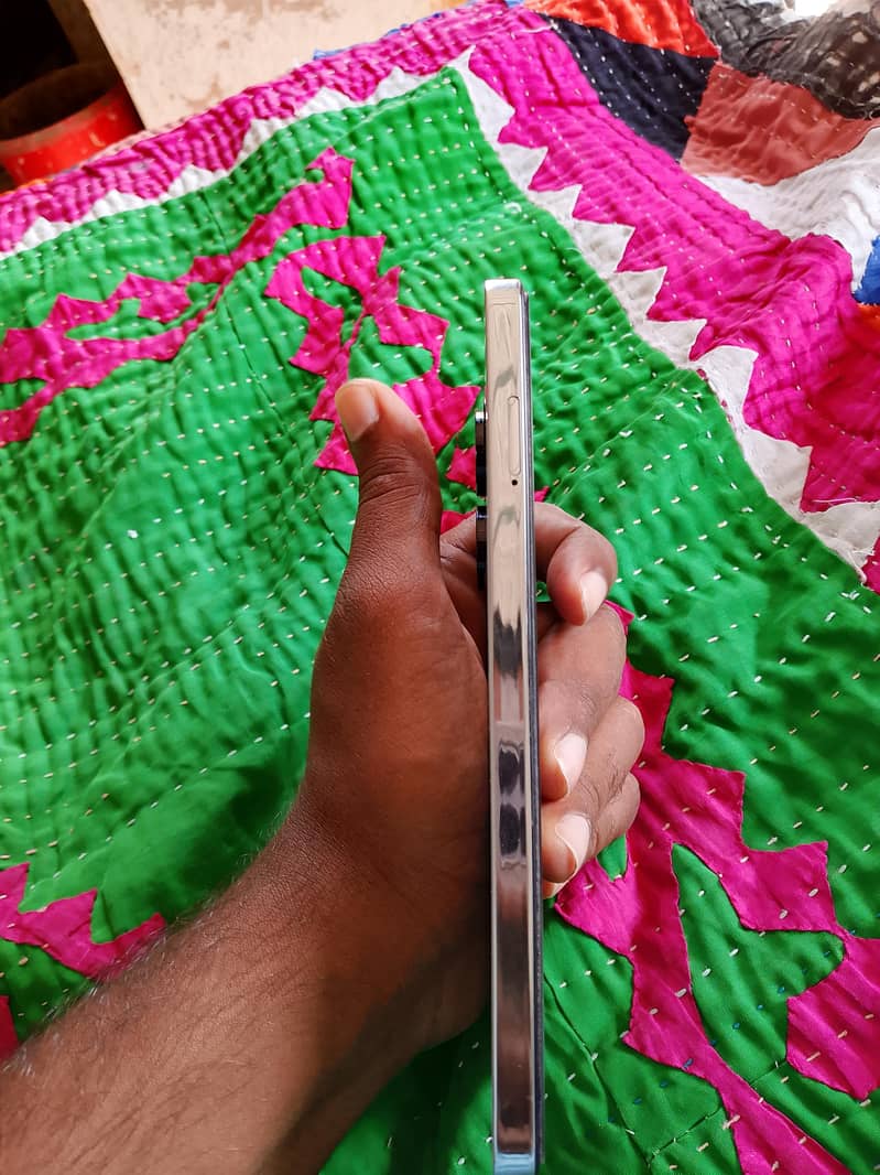 Tecno CAMON 20 3