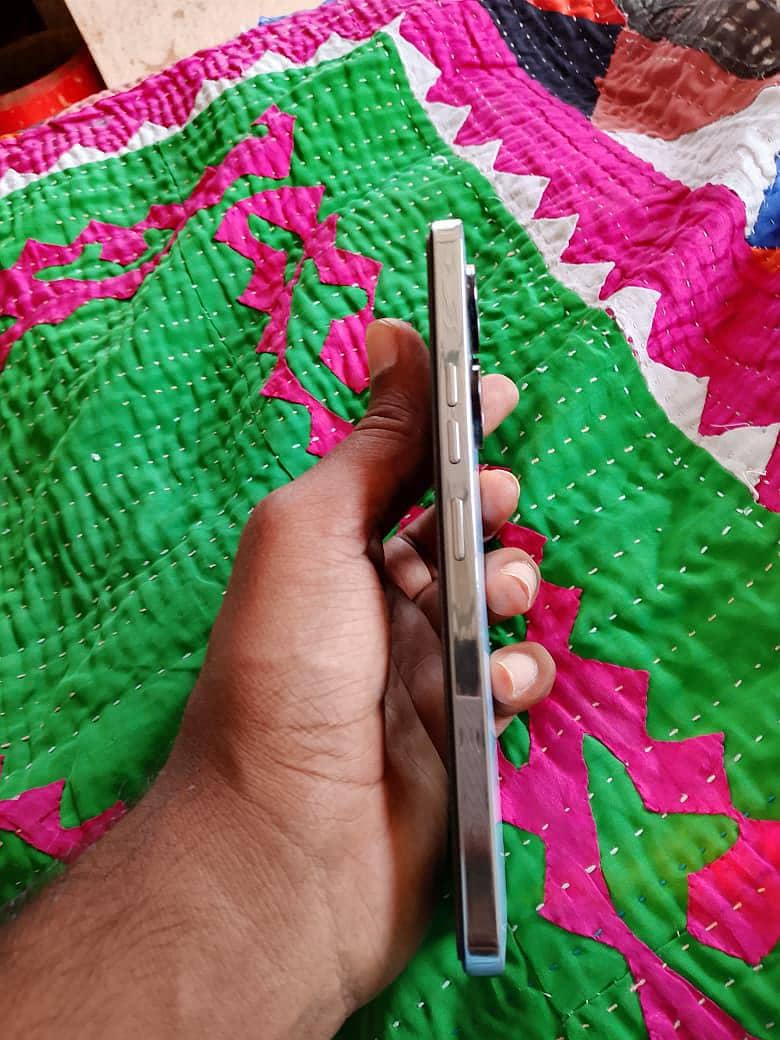 Tecno CAMON 20 5