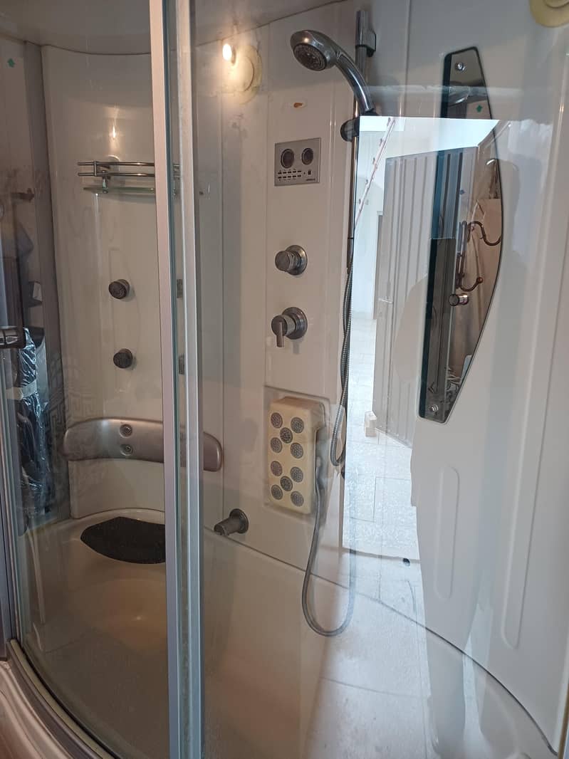 Shower cabin 7