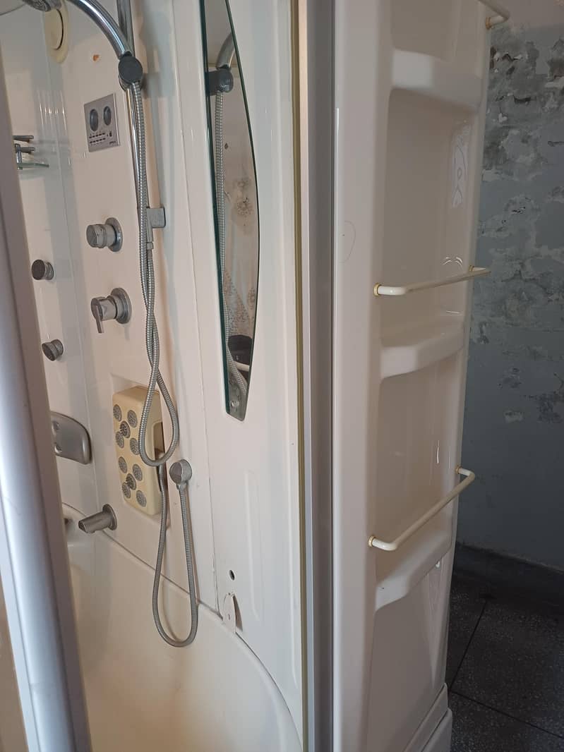 Shower cabin 8