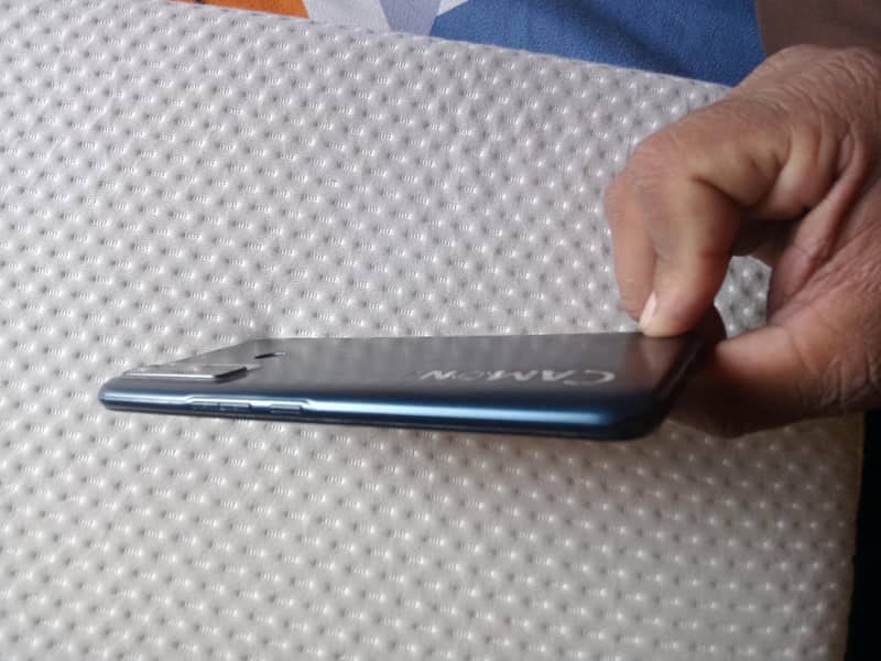 Tecno Camon 17 9