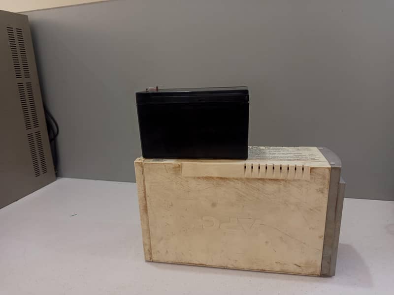 APC Back-UPS CS 500VA 6