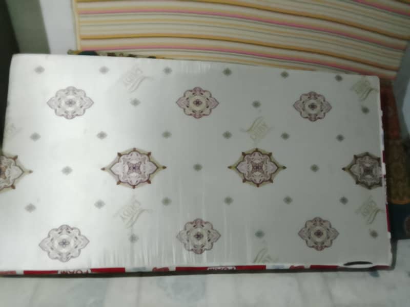 3 Ruby Mattress Foam 1