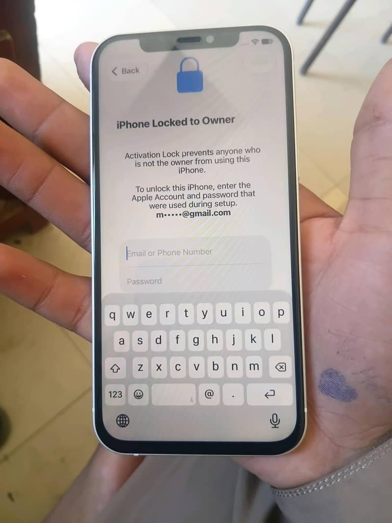 Apple iPhone 12 5