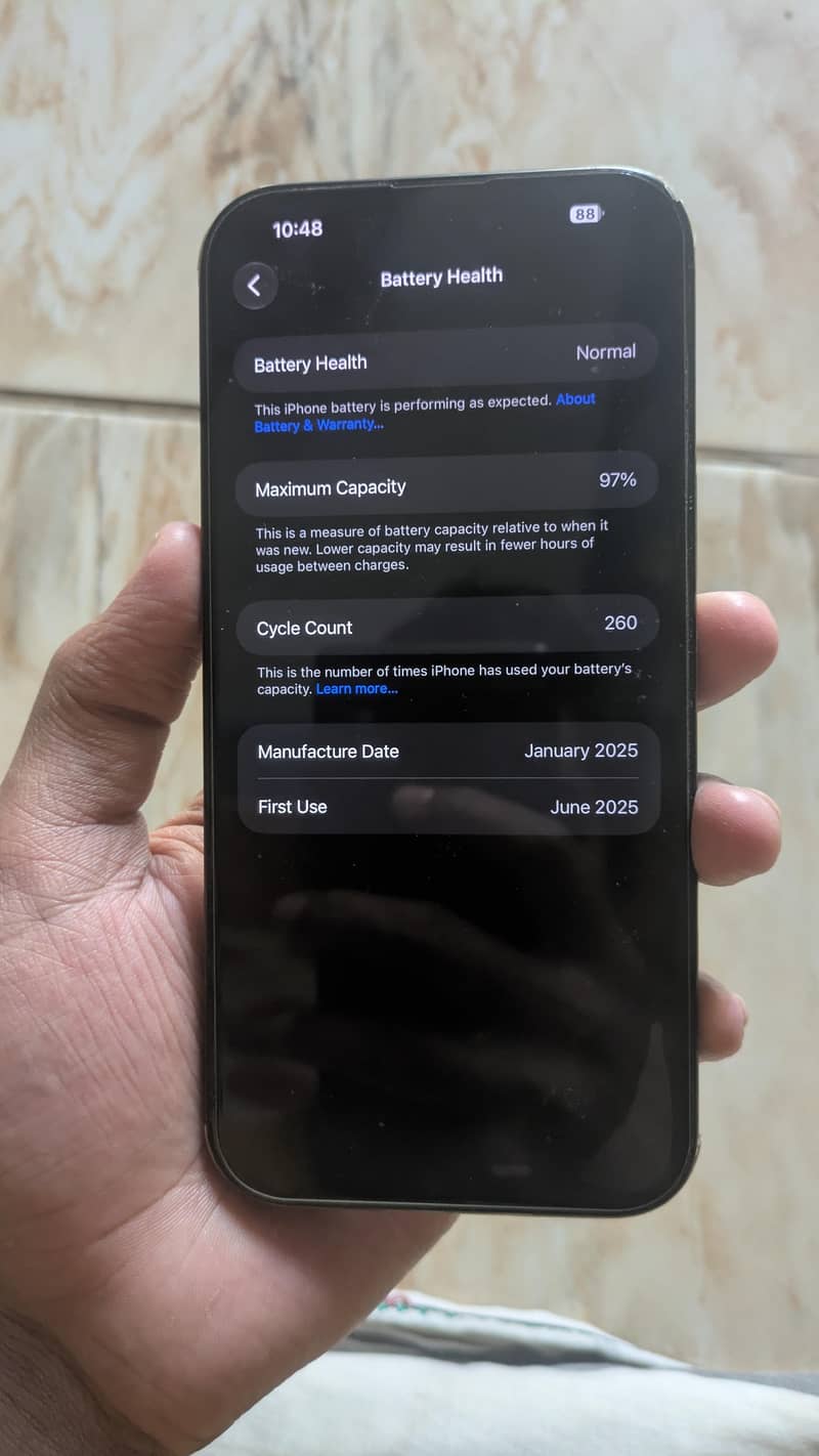 Apple iPhone 16 Pro Max JV 6