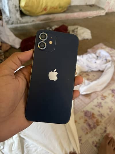Apple iPhone 12