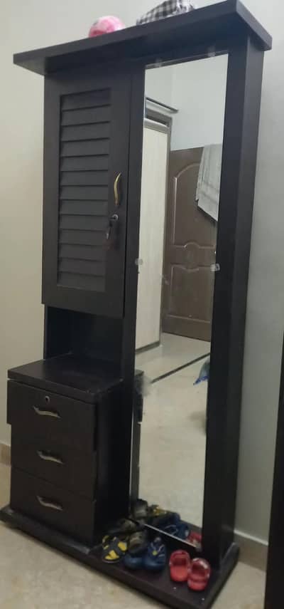 Wooden Dressing Table with Full-Length Mirror for Sale