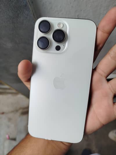 Apple iPhone 15 Pro Max