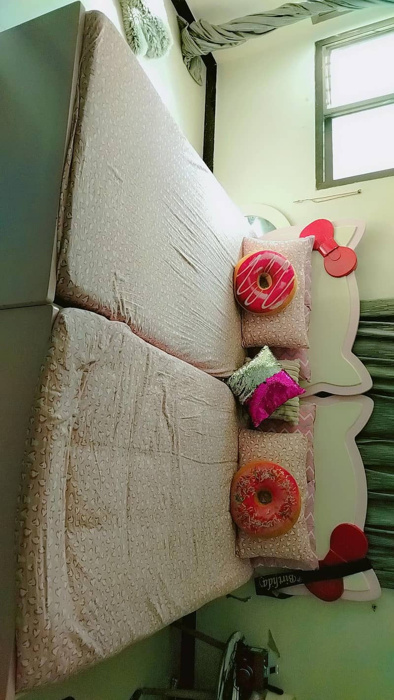 2 single bed 0