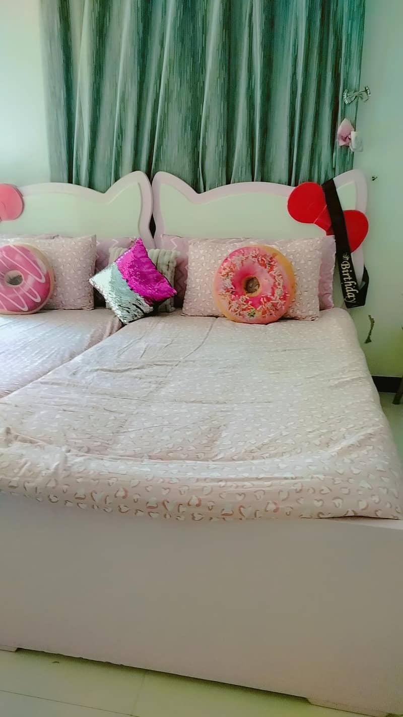 2 single bed 1