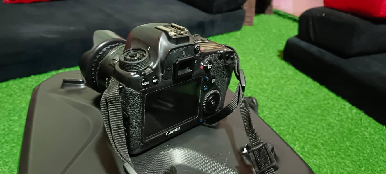 canon camera 6D full frame 4